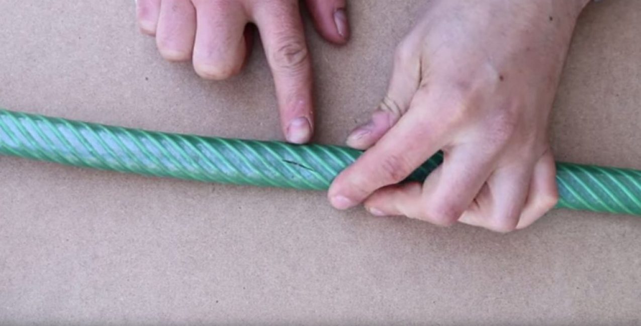 Section de tuyau endommagée