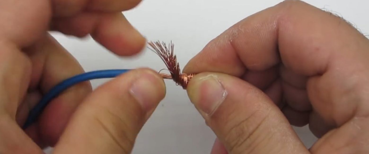 Nous enroulons le deuxième fil