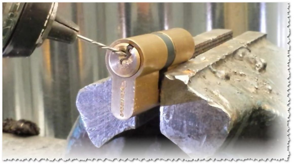 Source : https://youtu.be/PyROUH2IETM