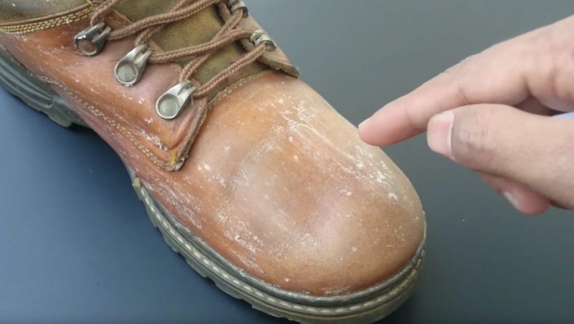 À la fin du processus, les chaussures ressembleront à ceci