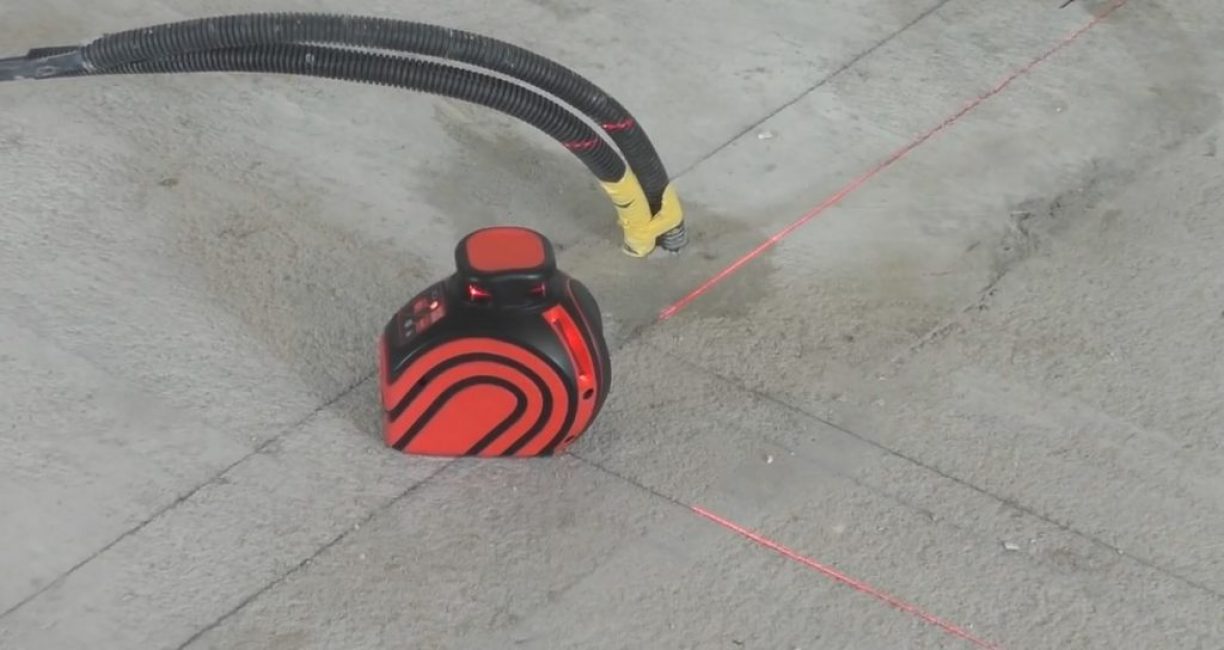 Angle droit avec niveau laser