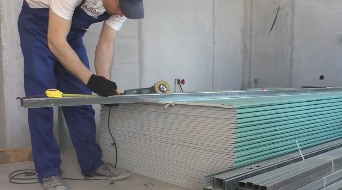 Nous réalisons le marquage des racks verticaux