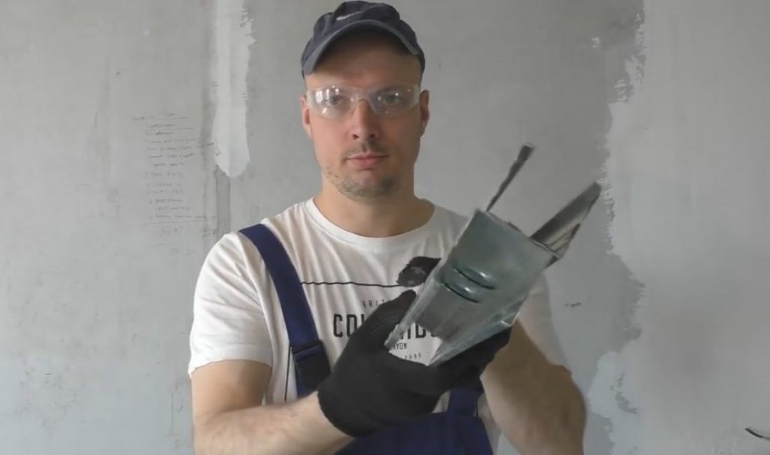 Renforts de profil, - pour l'embrasure de la porte