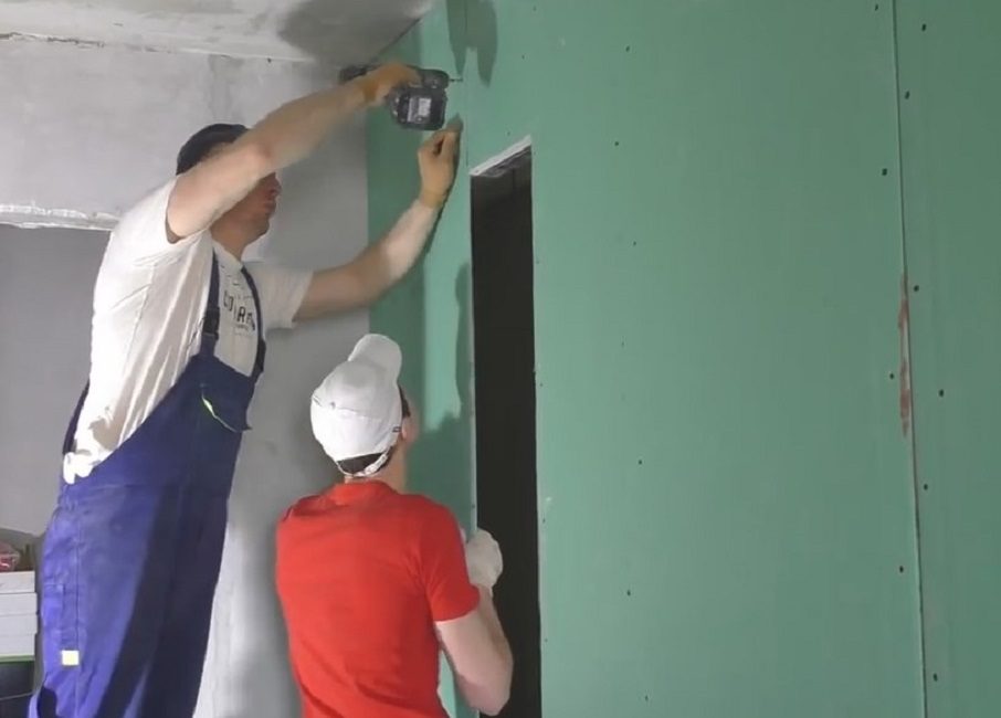 Fixation autotaraudeuse