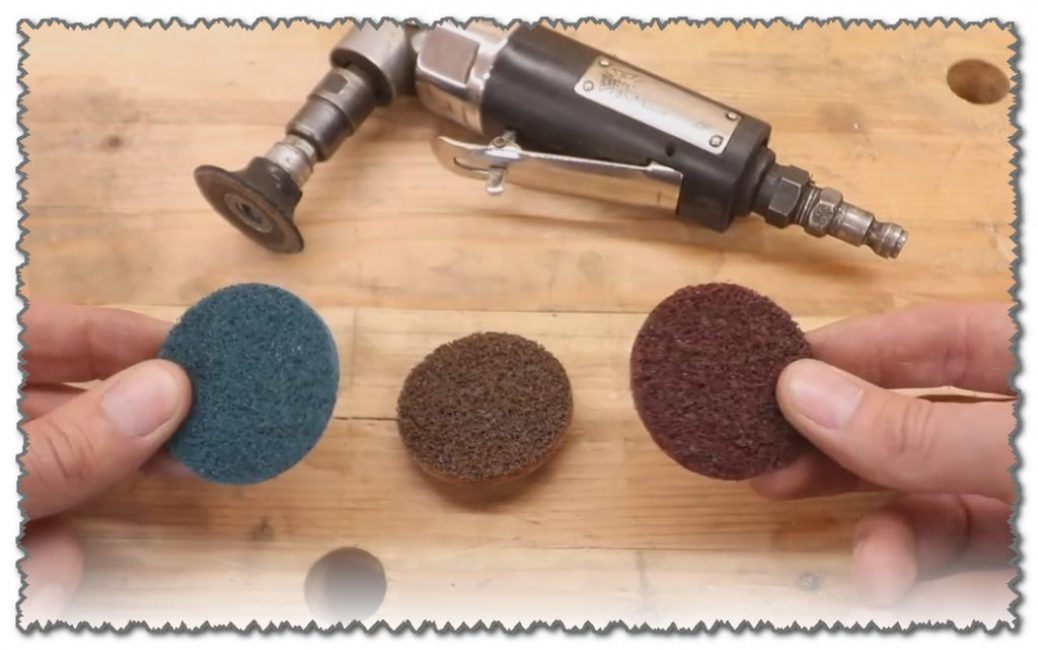 Meuleuse d'angle pneumatique professionnelle avec un jeu de disques de haute qualité