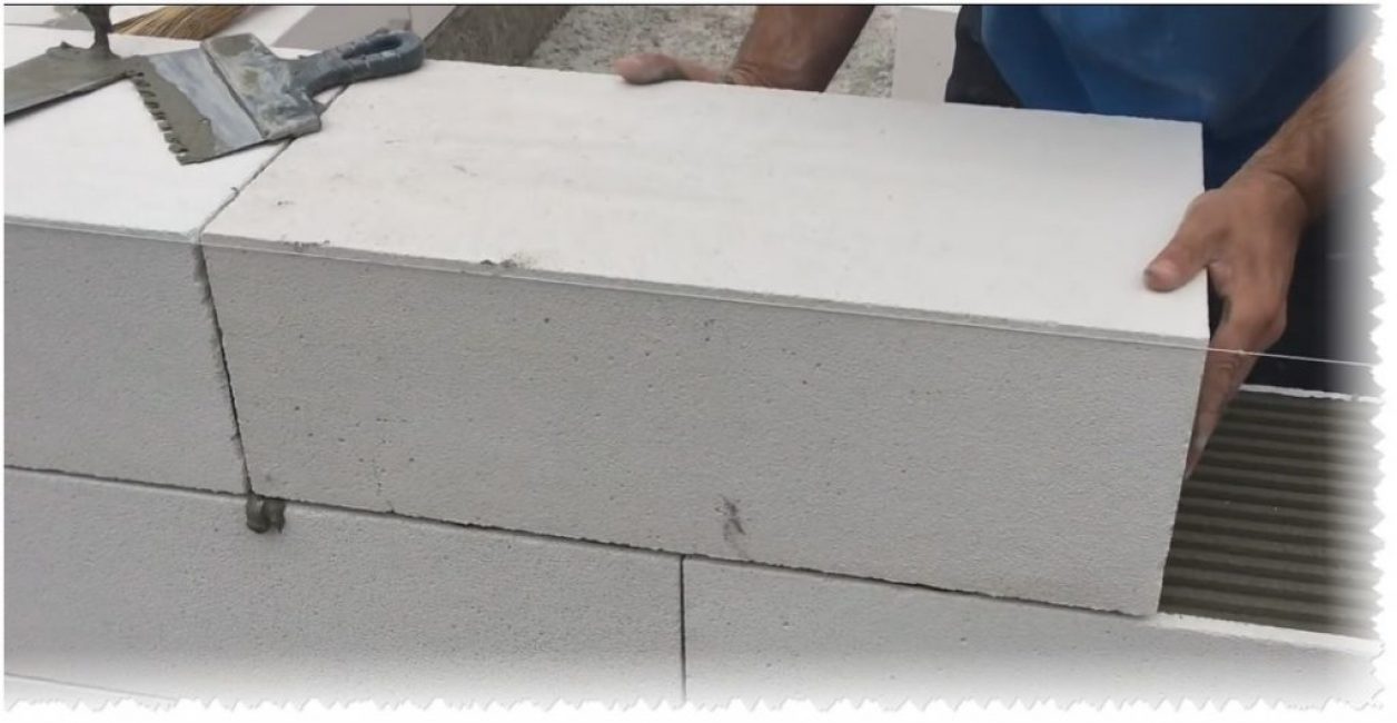 Nous mettons un bloc de silicate de gaz