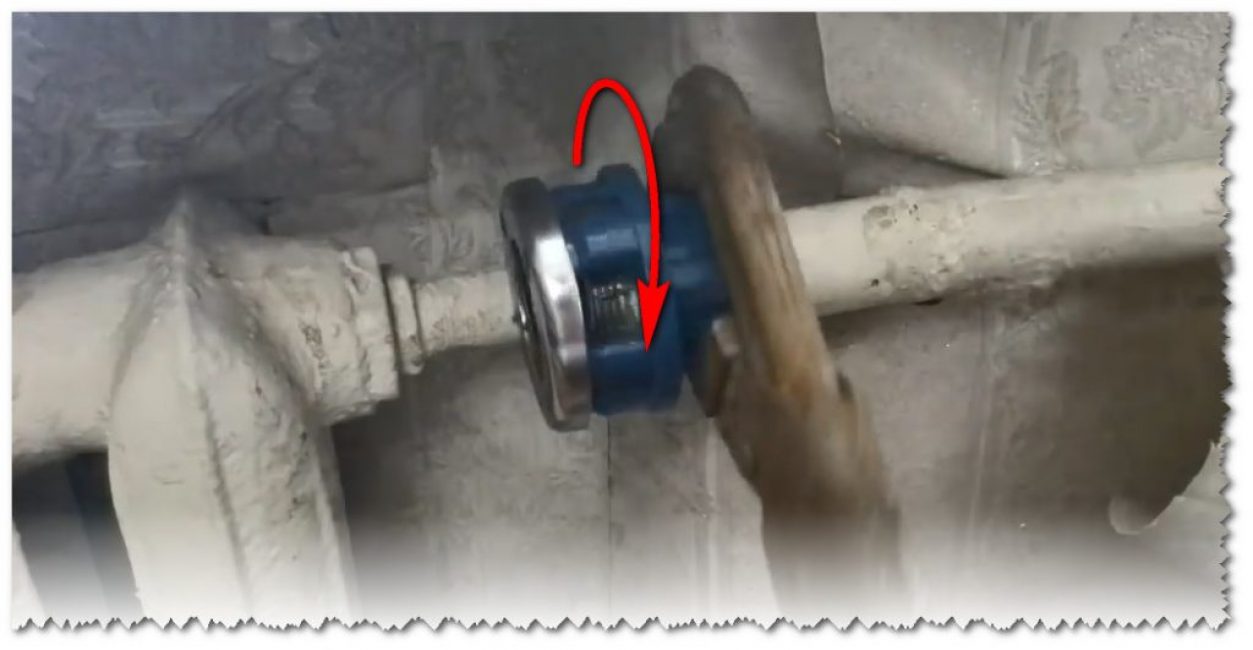 Tourner dans le sens des aiguilles d'une montre - couper le fil