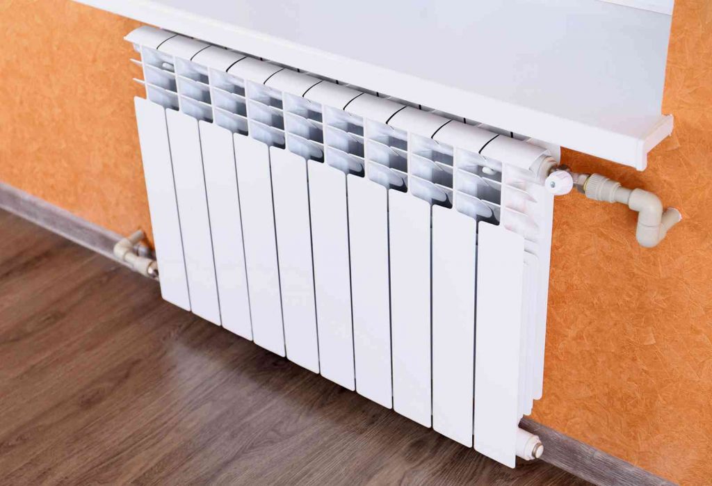 Comment connecter un radiateur en aluminium à un élément chauffant