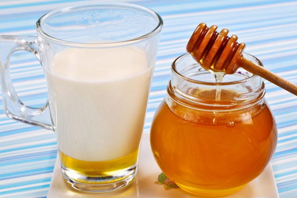 Lait chaud au miel