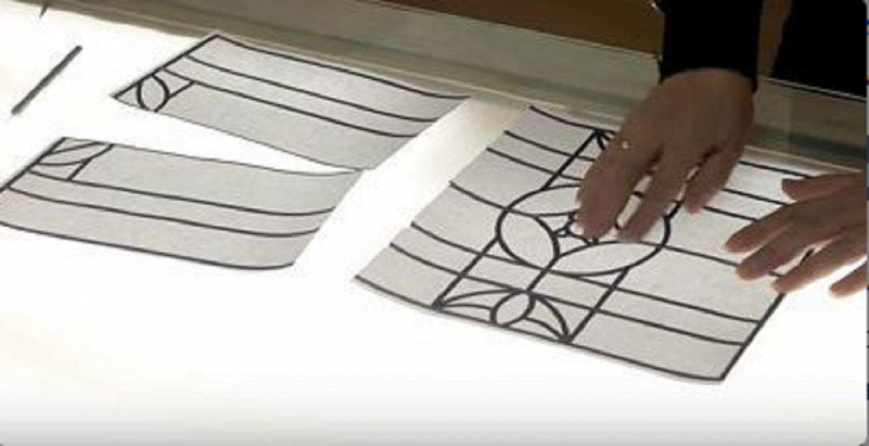 Croquis sur différentes feuilles