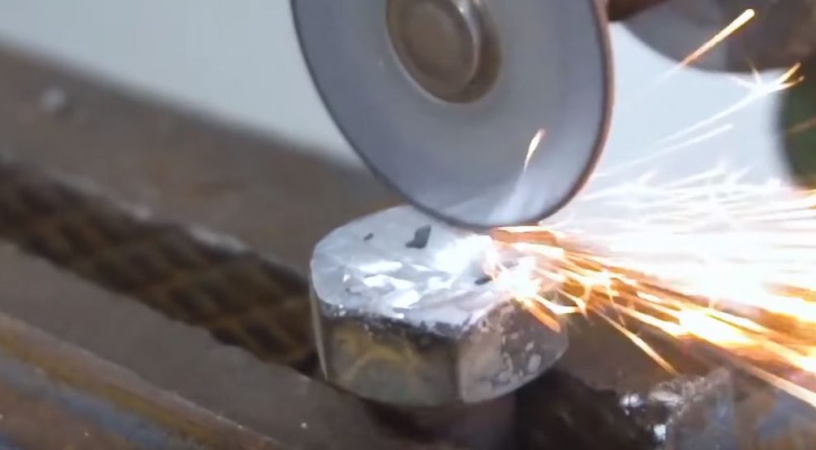 Nous soudons et cousons