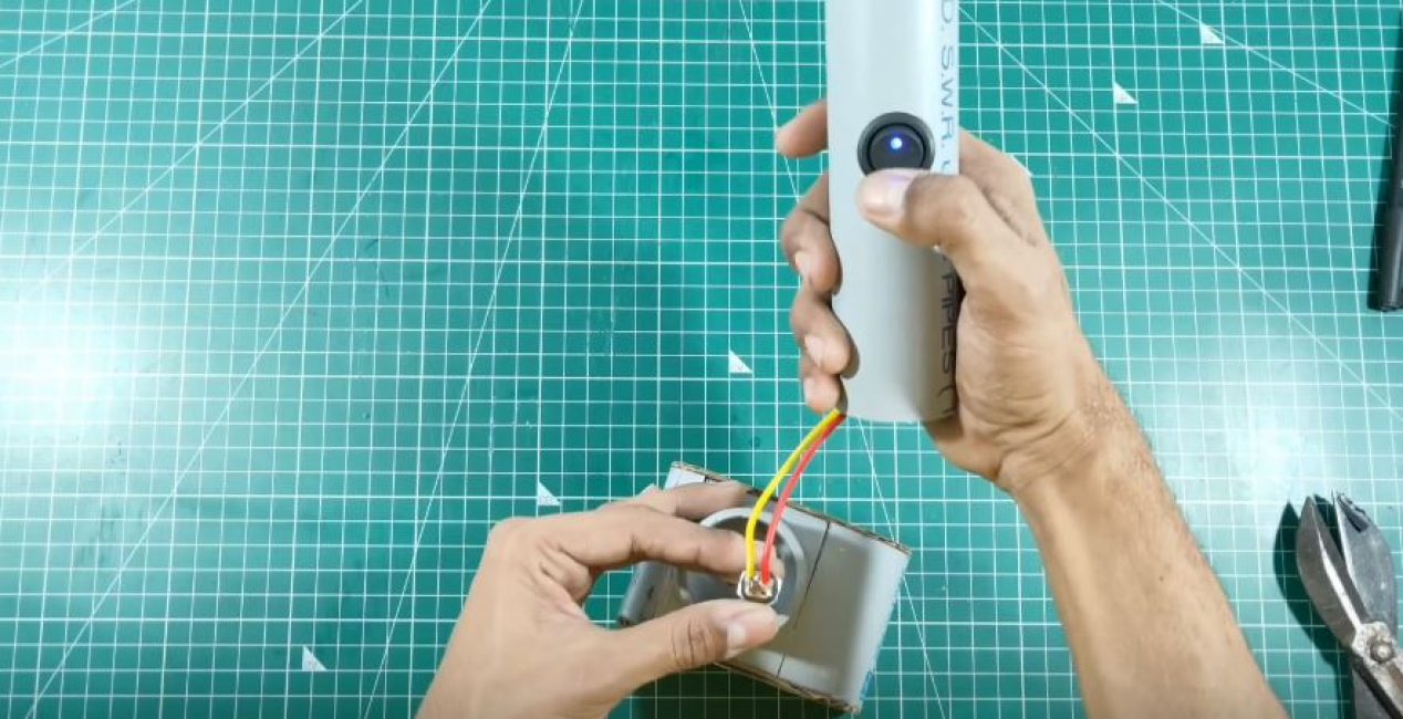 Souder la prise de courant