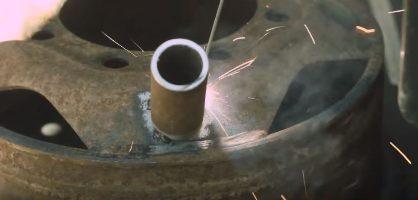 Nous soudons les jambes