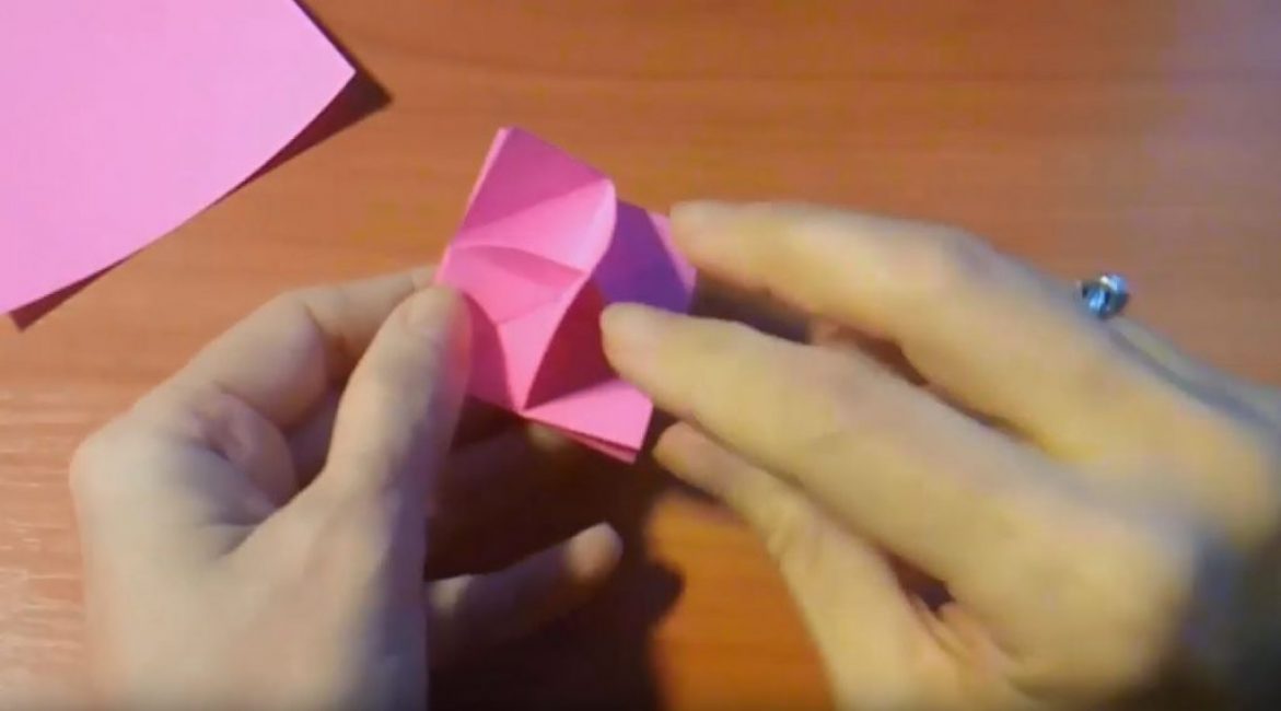 faire tourner nos pétales de rose