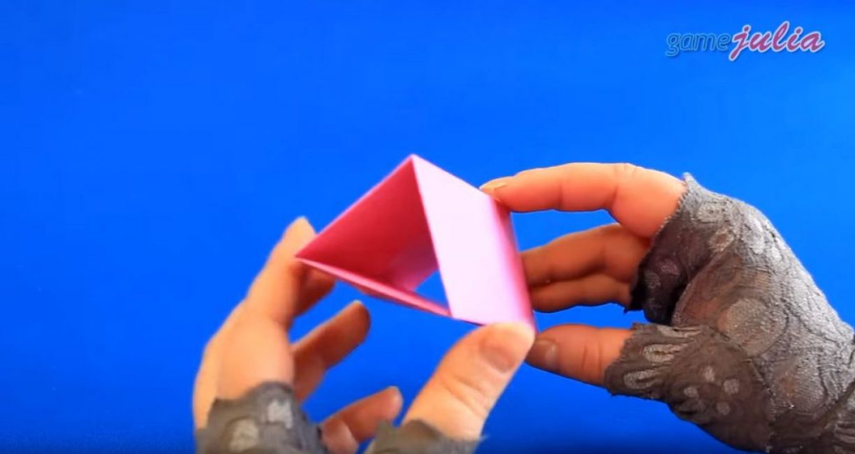 poussez complètement les coins en triangles