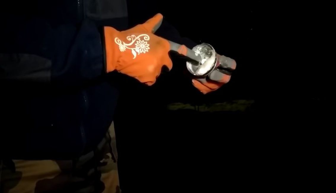 Retrait de la pièce centrale