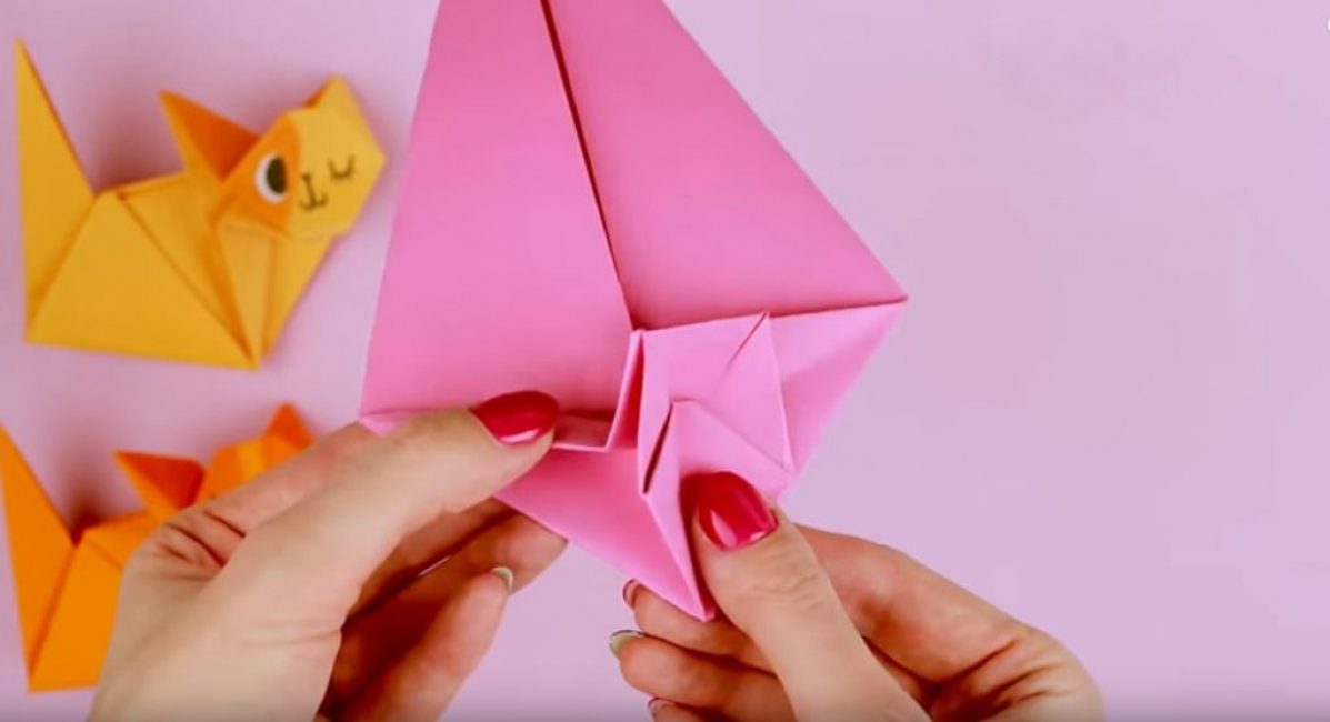 Pliez le coin à plat