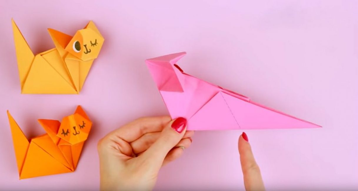 Nous plions le coin sur nous-mêmes