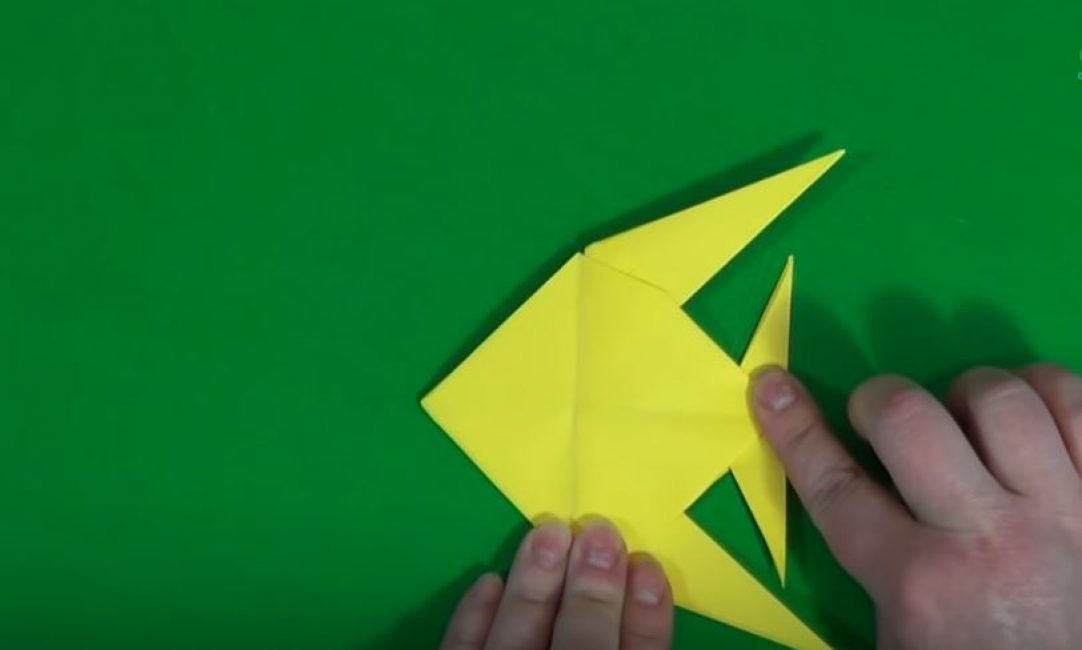 Le coin supérieur est aligné avec le bas