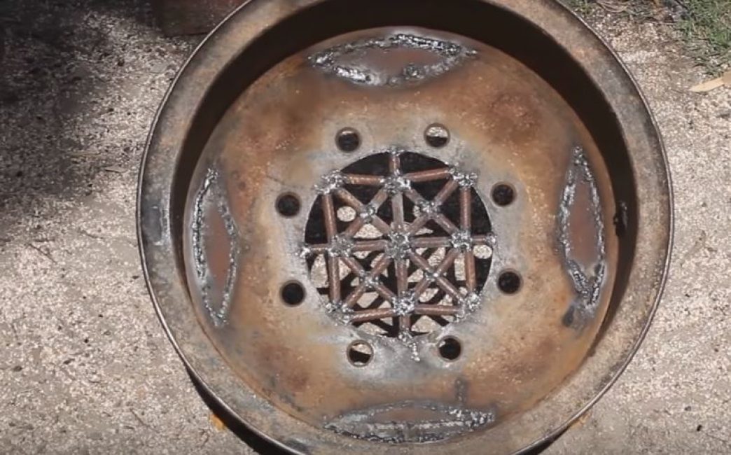 Nous soudons la grille