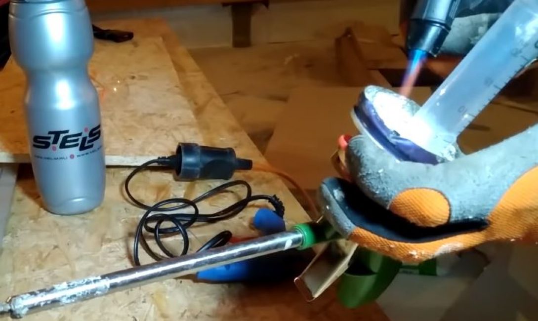 Nous fondons du plastique