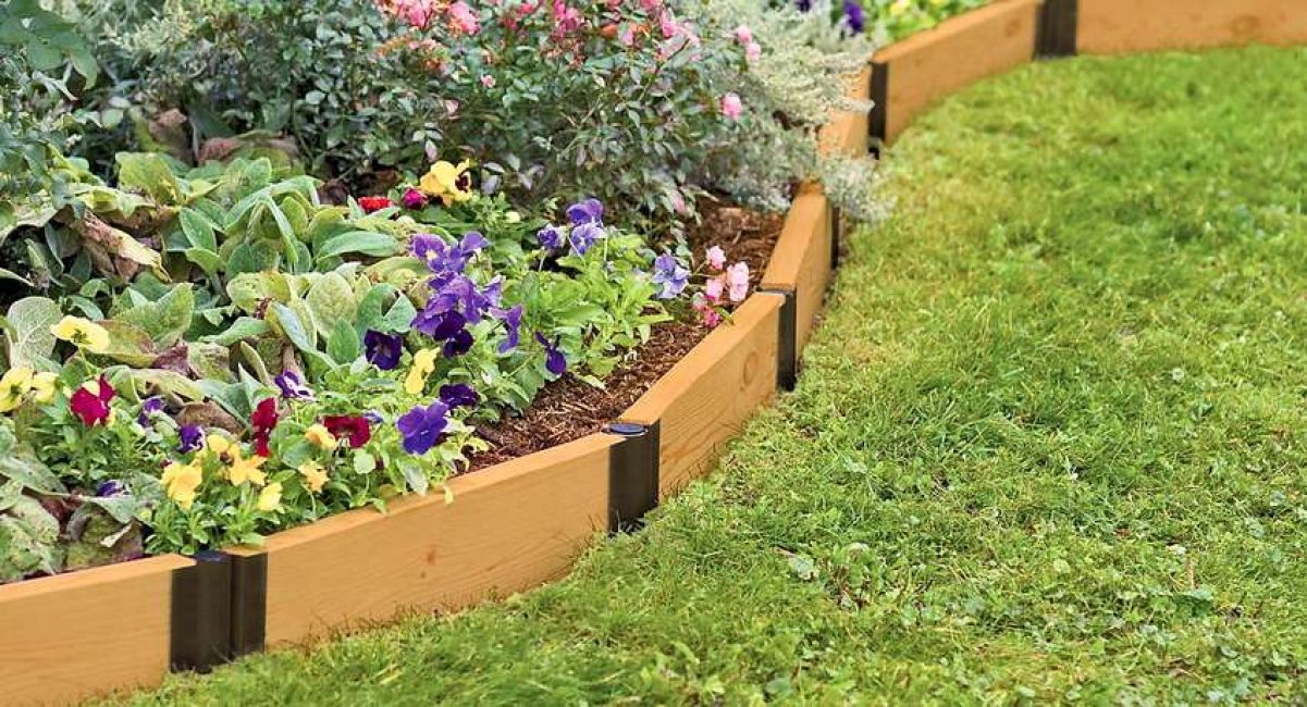 Clôture en plastique sous forme de bordure régulière