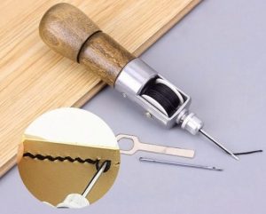 Machine à coudre manuelle pour le cuir : faites-le vous-même pour seulement 2 $
