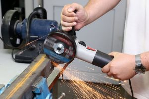 Comment fabriquer un moulin de ses propres mains: une classe de maître? avec des instructions détaillées étape par étape