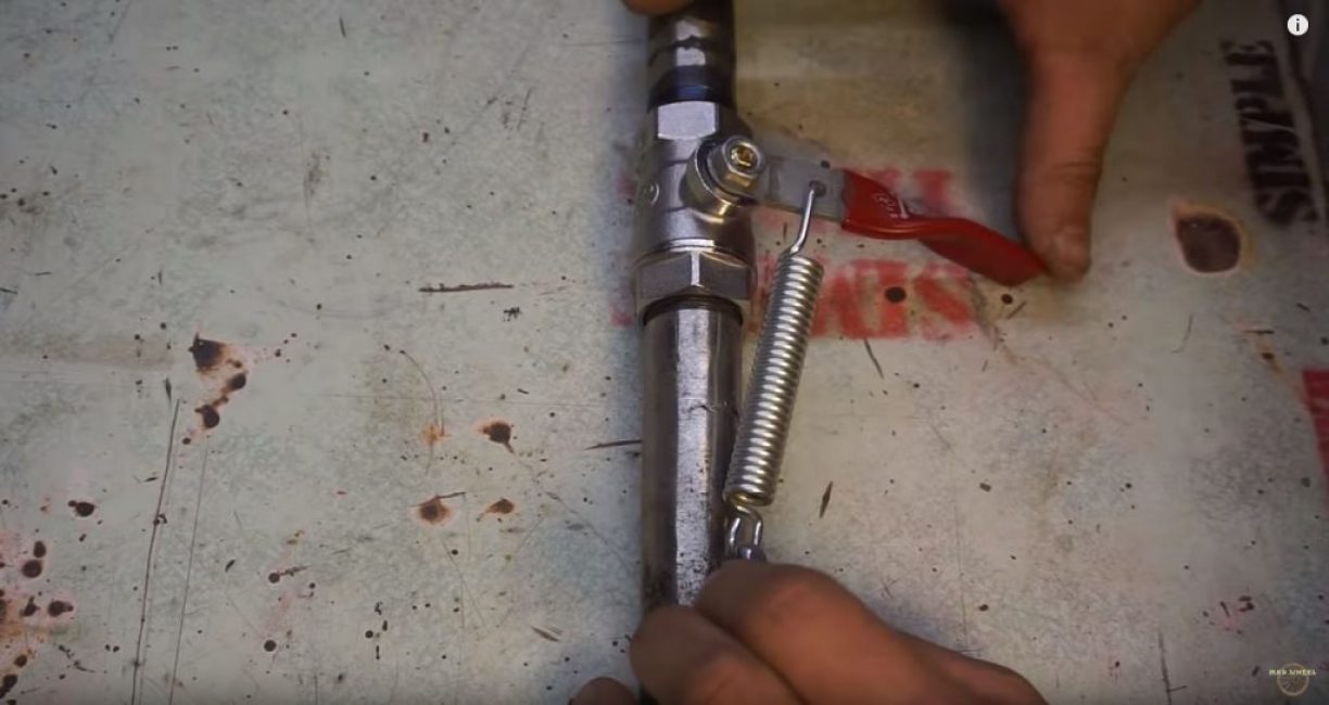 nous ferons un mécanisme de retour pour la grue