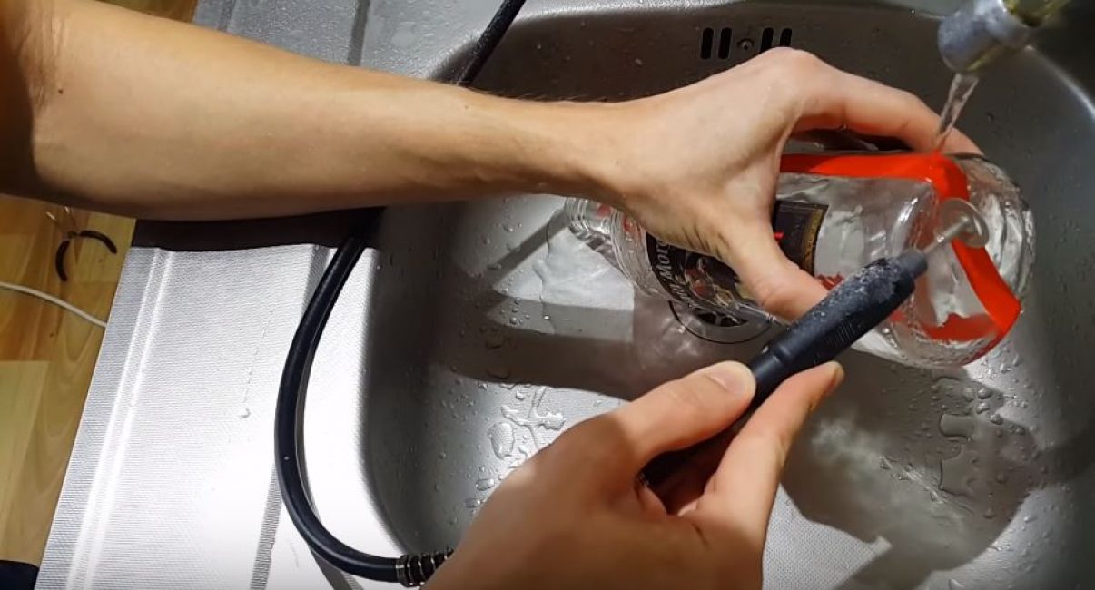 marcher progressivement autour du périmètre