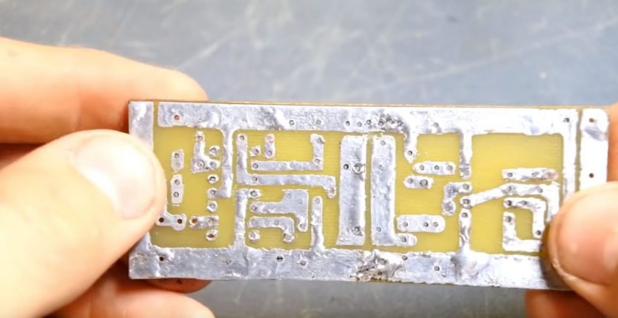 Voici à quoi ressemble la planche finie