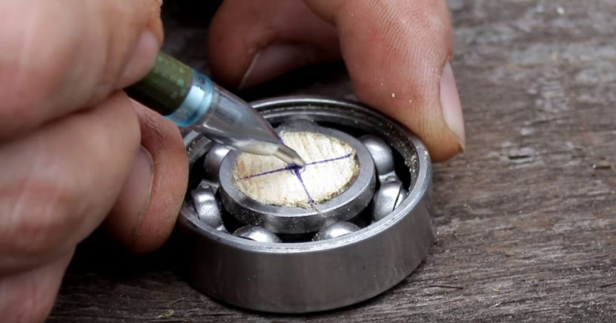 Nous traçons deux lignes diamétrales