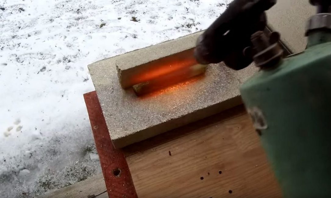 Utilisation d'un chalumeau