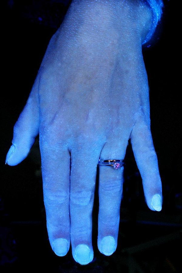 30 secondes de lavage à l'eau et au savon