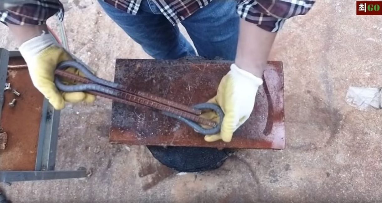 On met deux raccords avec un cric