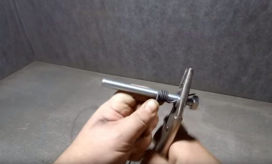 enrouler le fil tendu