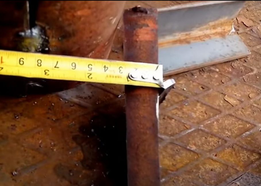 Couper un segment longitudinal du tuyau