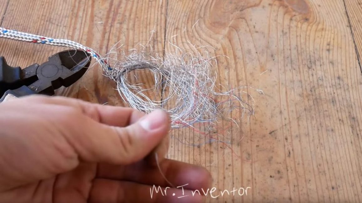 Dissoudre un morceau de l'enroulement du tuyau