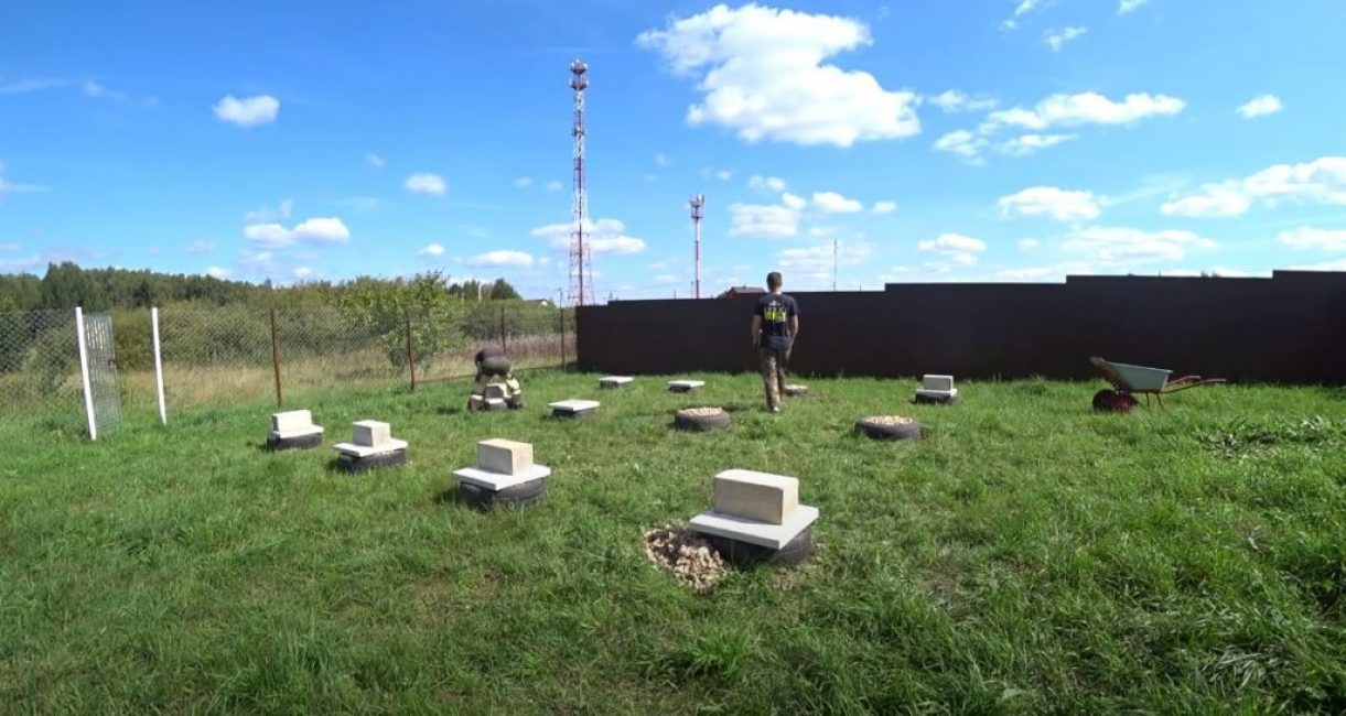 Fondation pour une maison en bois? DIY en seulement 2 heures !