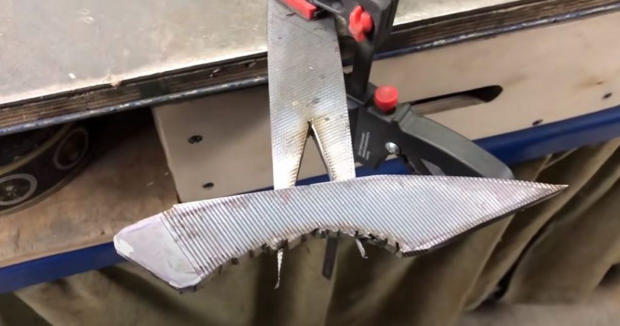 Nous coupons tout l'excédent avec un broyeur