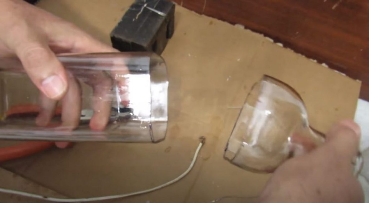 tirer doucement sur le cou