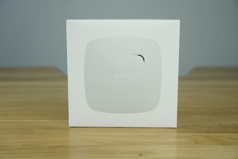 Système de sécurité intelligent Ajax : aperçu des composants avec descriptions et caractéristiques