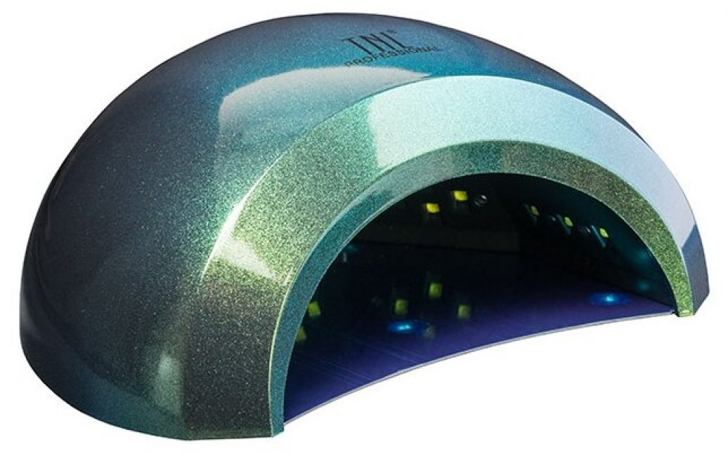 Les meilleures lampes à ongles