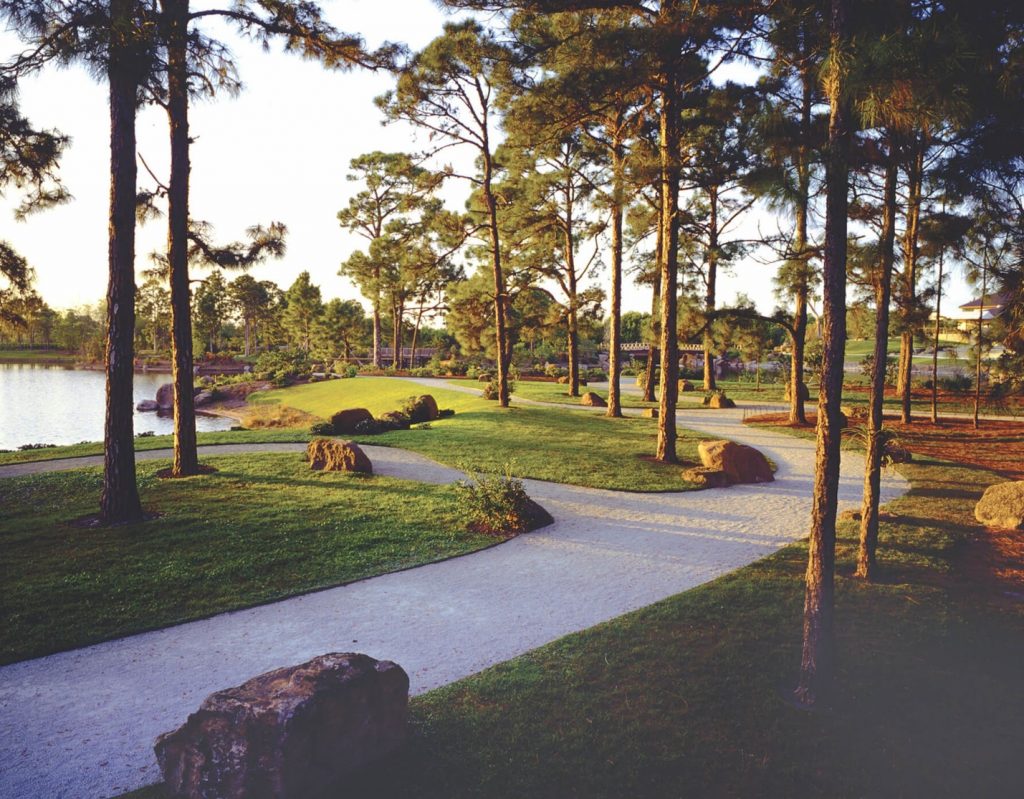 Parmi les projets les plus brillants, il convient également de noter le jardin du musée Morikami